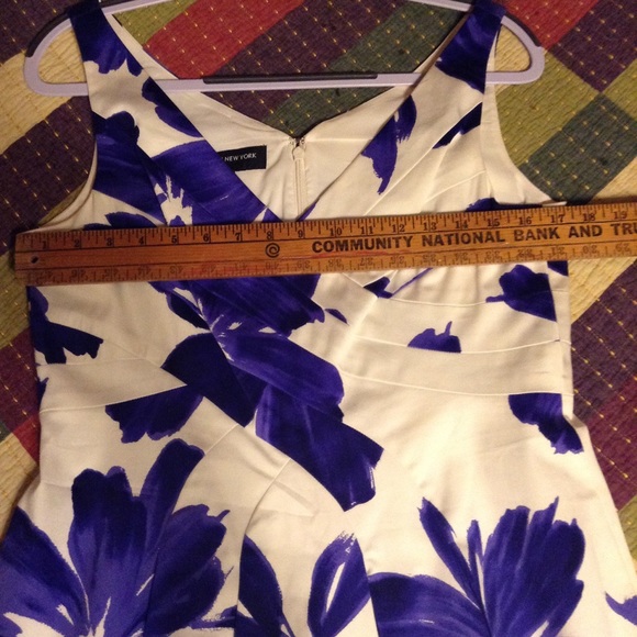 Dress, by Jones of New York - Picture 3 of 8